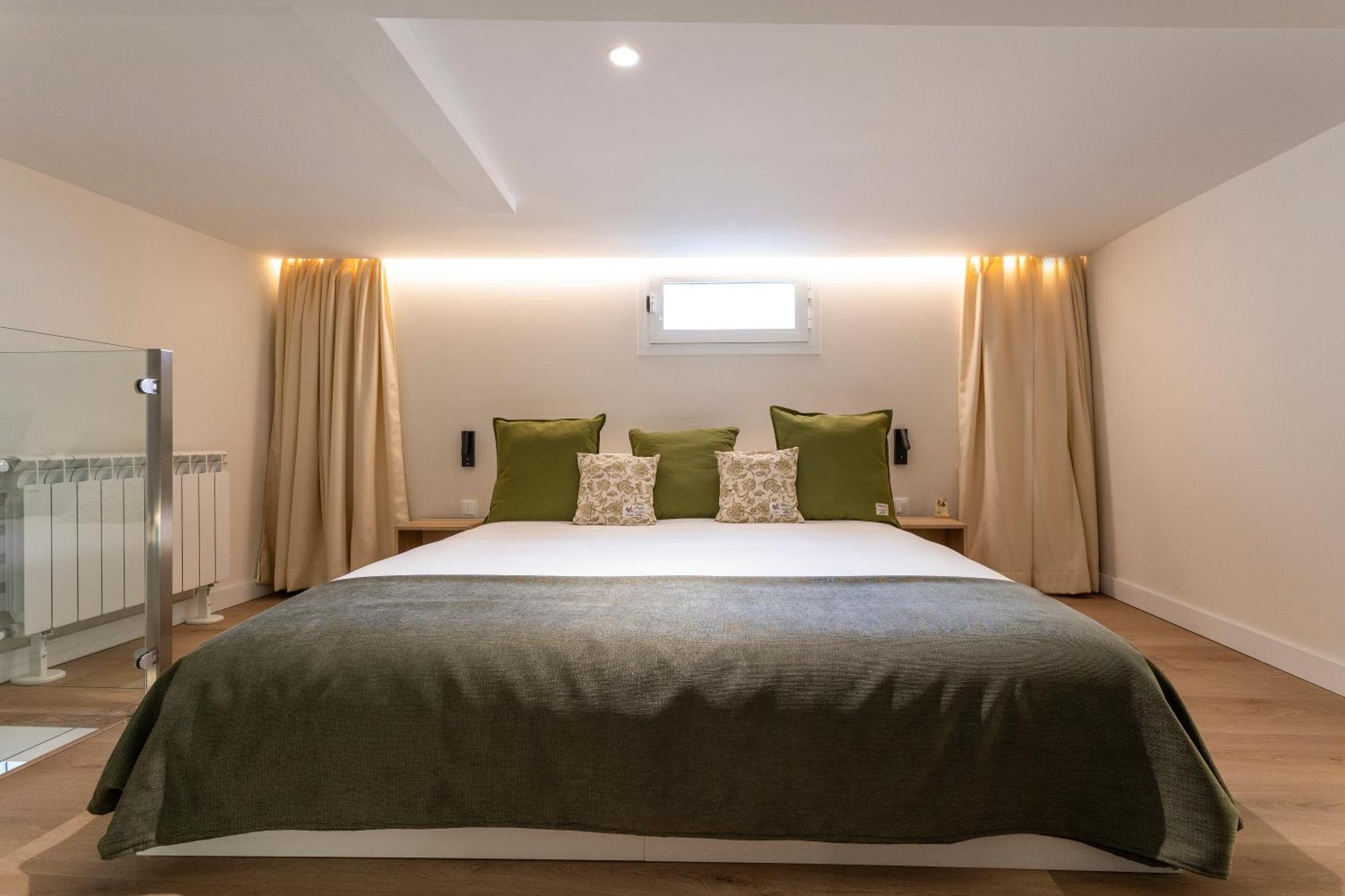 4 Bears Sharehome Guest house Madrid